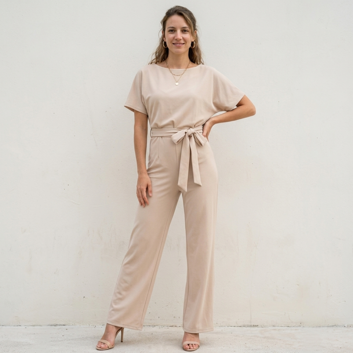 Delphine – Combinaison élégante à jambes larges avec ceinture nouée