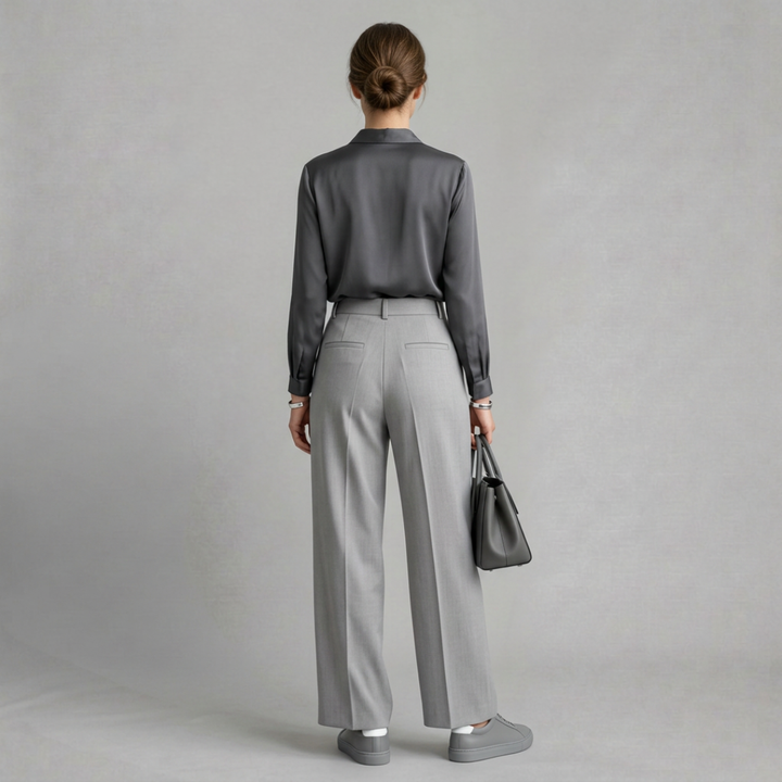 Élise – Pantalon tailleur fluide à taille haute et élégance moderne